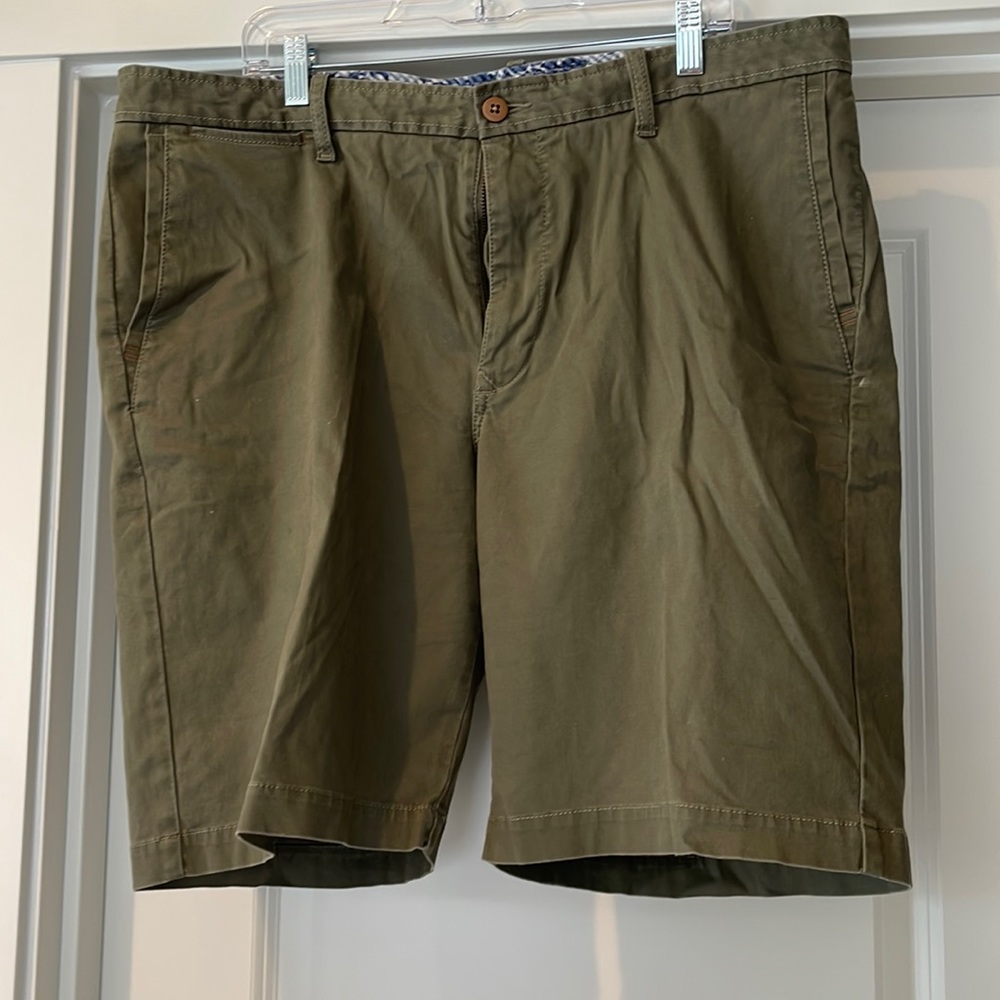 Soft, like corduroy. Excellent condition.